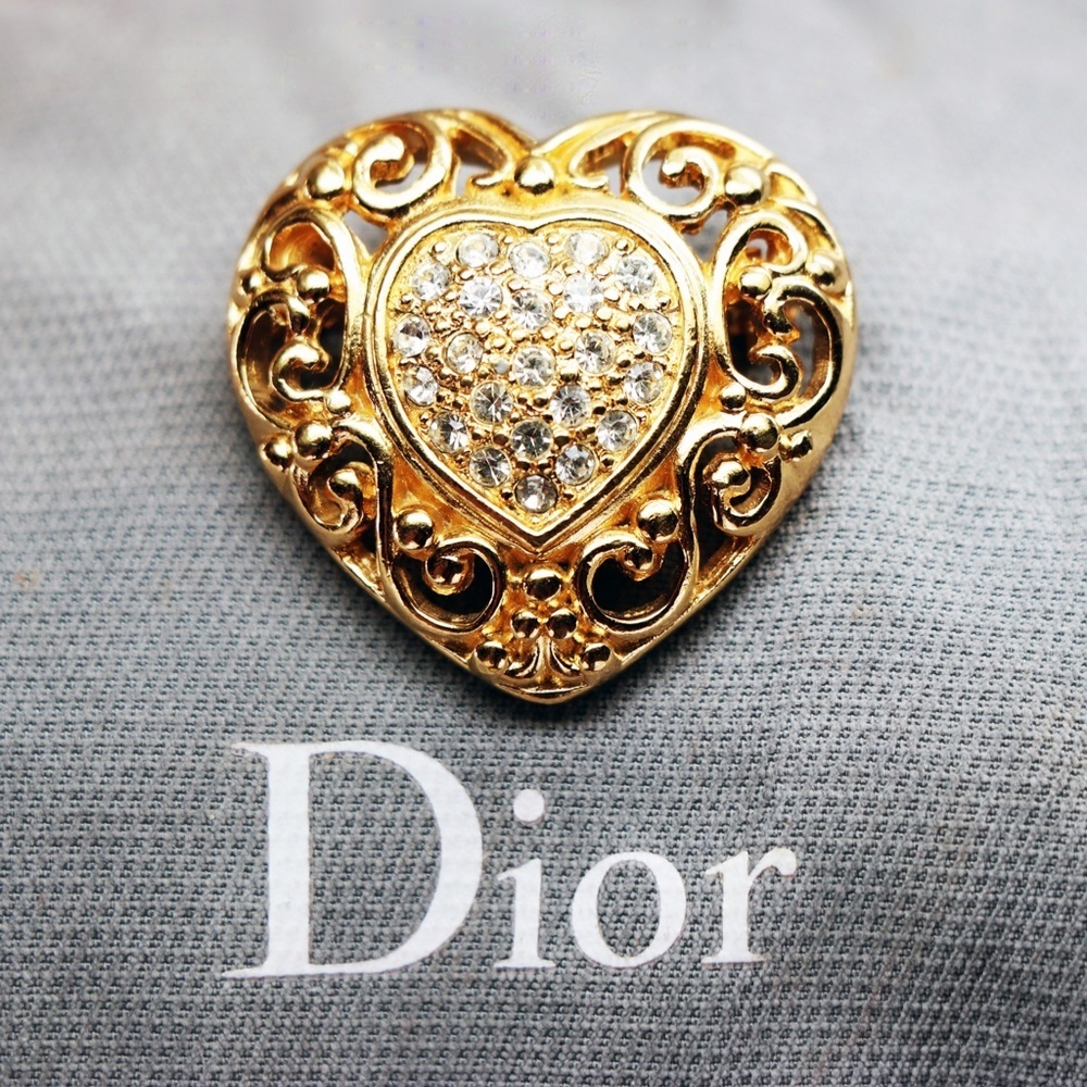 💖 Vintage Christian Dior Crystal Heart Brooch 💝 - Picture 6 of 16